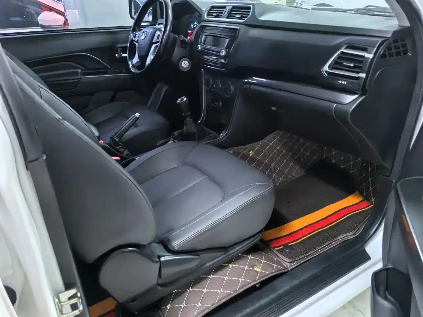Wingle 5 2023 2.0T Diesel 2WD Elite Double Cab — миниатюра 13