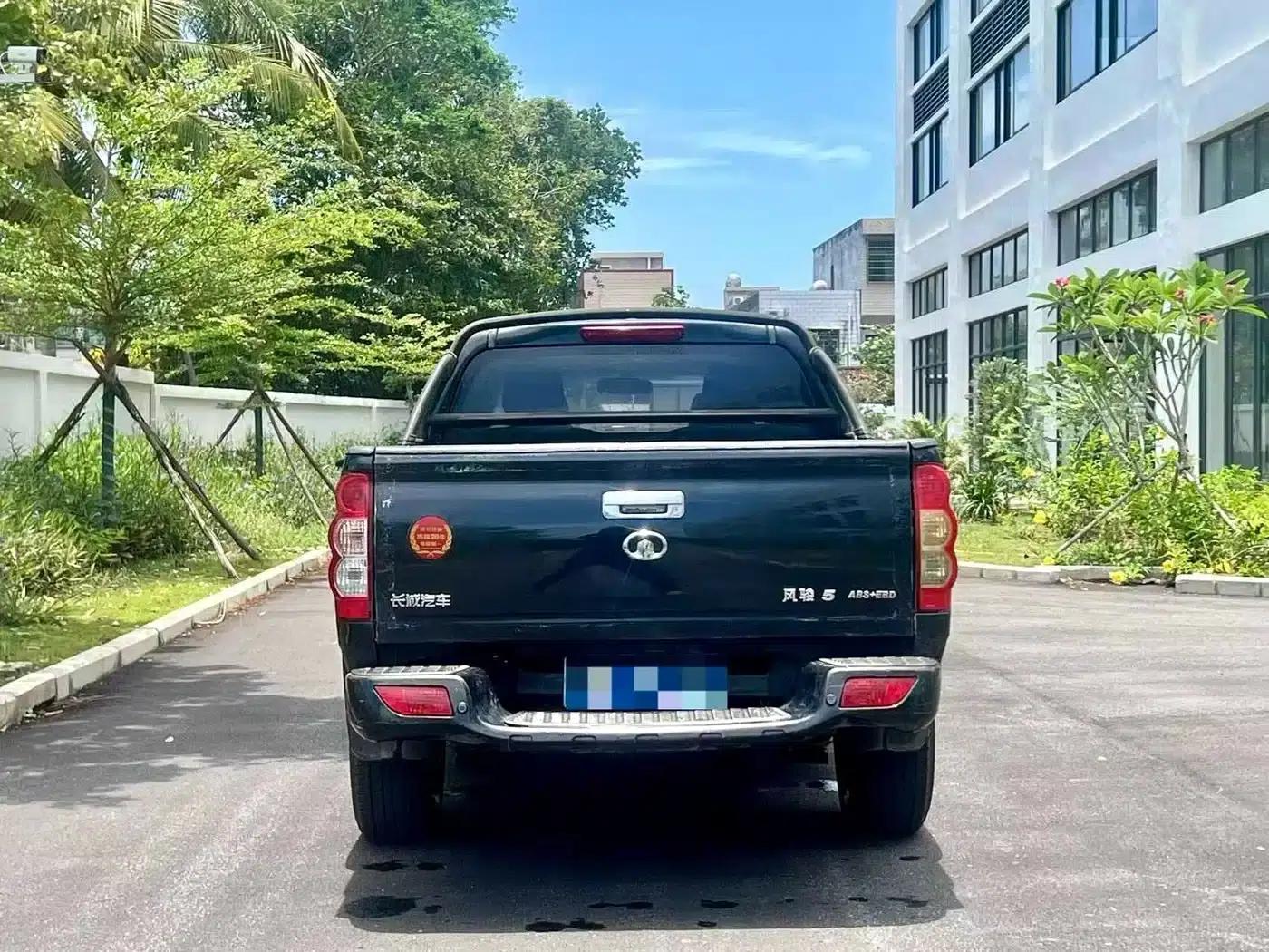 Wingle 5 2017 2.0T European Edition Diesel 2WD Elite Small Double Cab GW4D20B — миниатюра 8