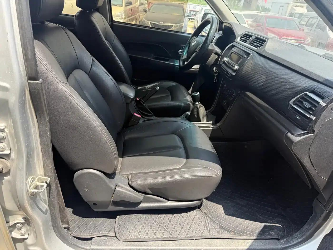 Wingle 5 2017 2.0T European Edition Diesel 2WD Entry-level Model with Large Double Cab GW4D20E — миниатюра 12