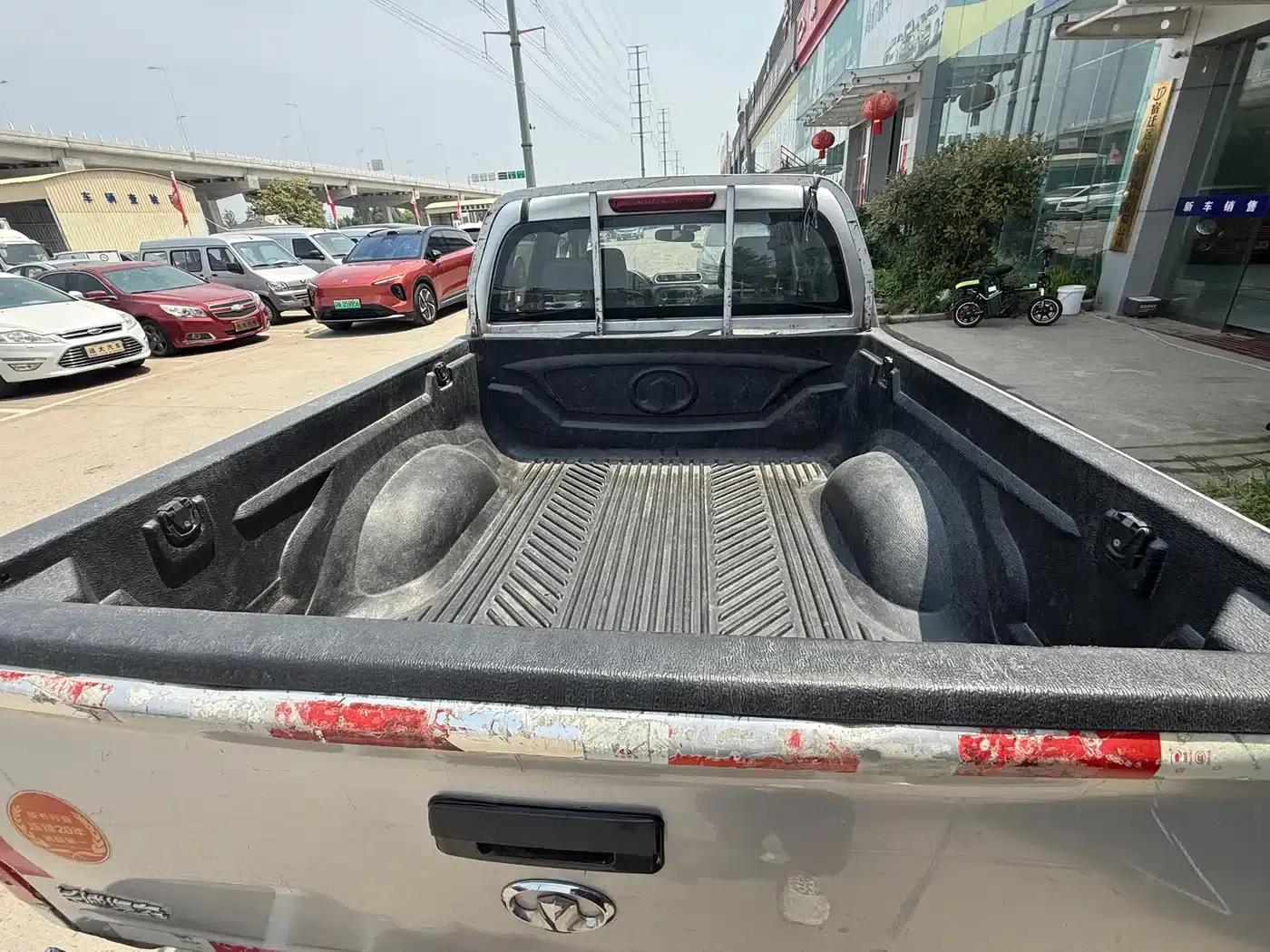 Wingle 5 2017 2.0T European Edition Diesel 2WD Entry-level Model with Large Double Cab GW4D20E — миниатюра 15