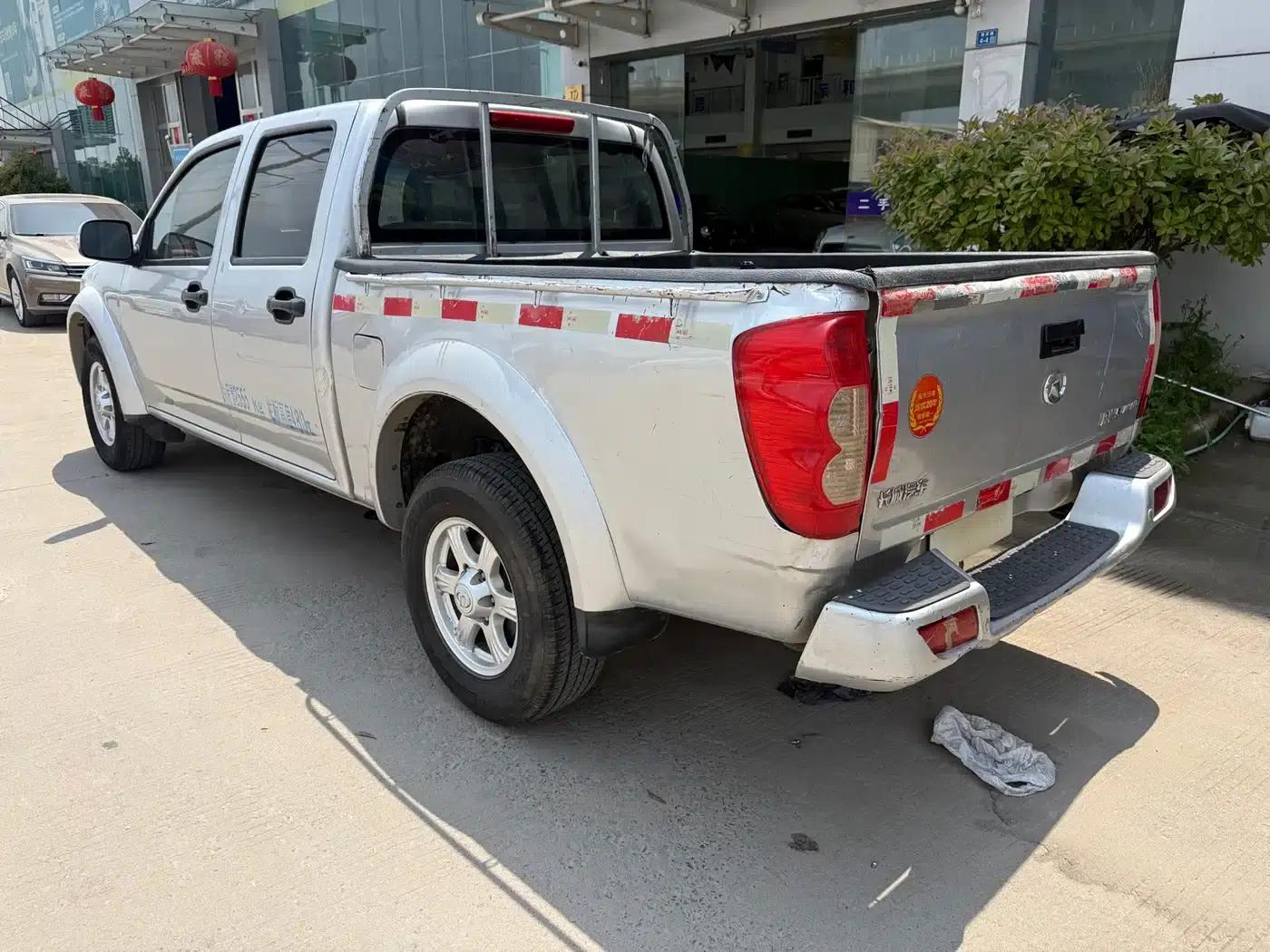 Wingle 5 2017 2.0T European Edition Diesel 2WD Entry-level Model with Large Double Cab GW4D20E — миниатюра 6