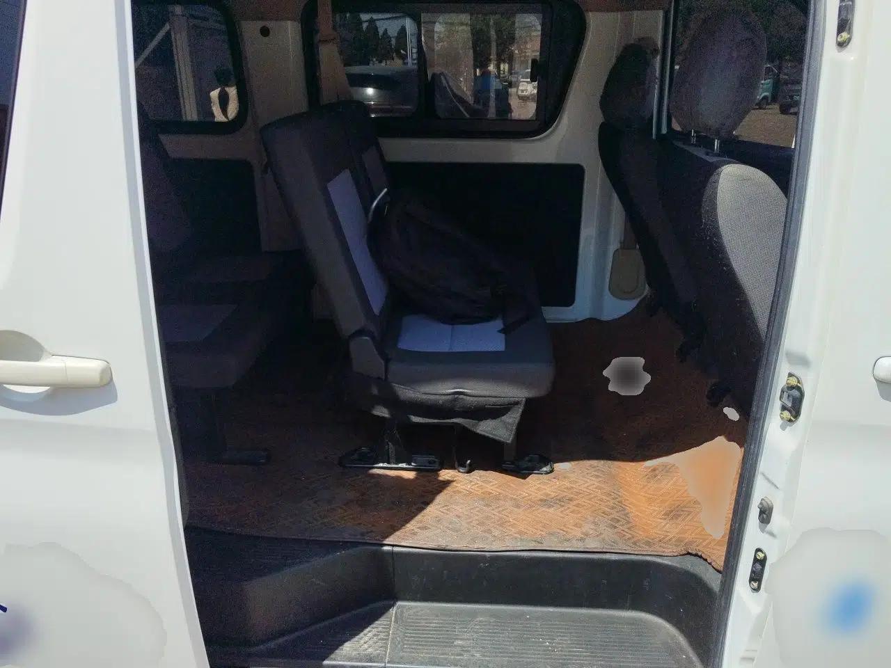 CHANGAN KAICHENG Ruixing M60 2023 1.6L CNG Comfort-Grade 6-Seater Passenger Vehicle — миниатюра 18