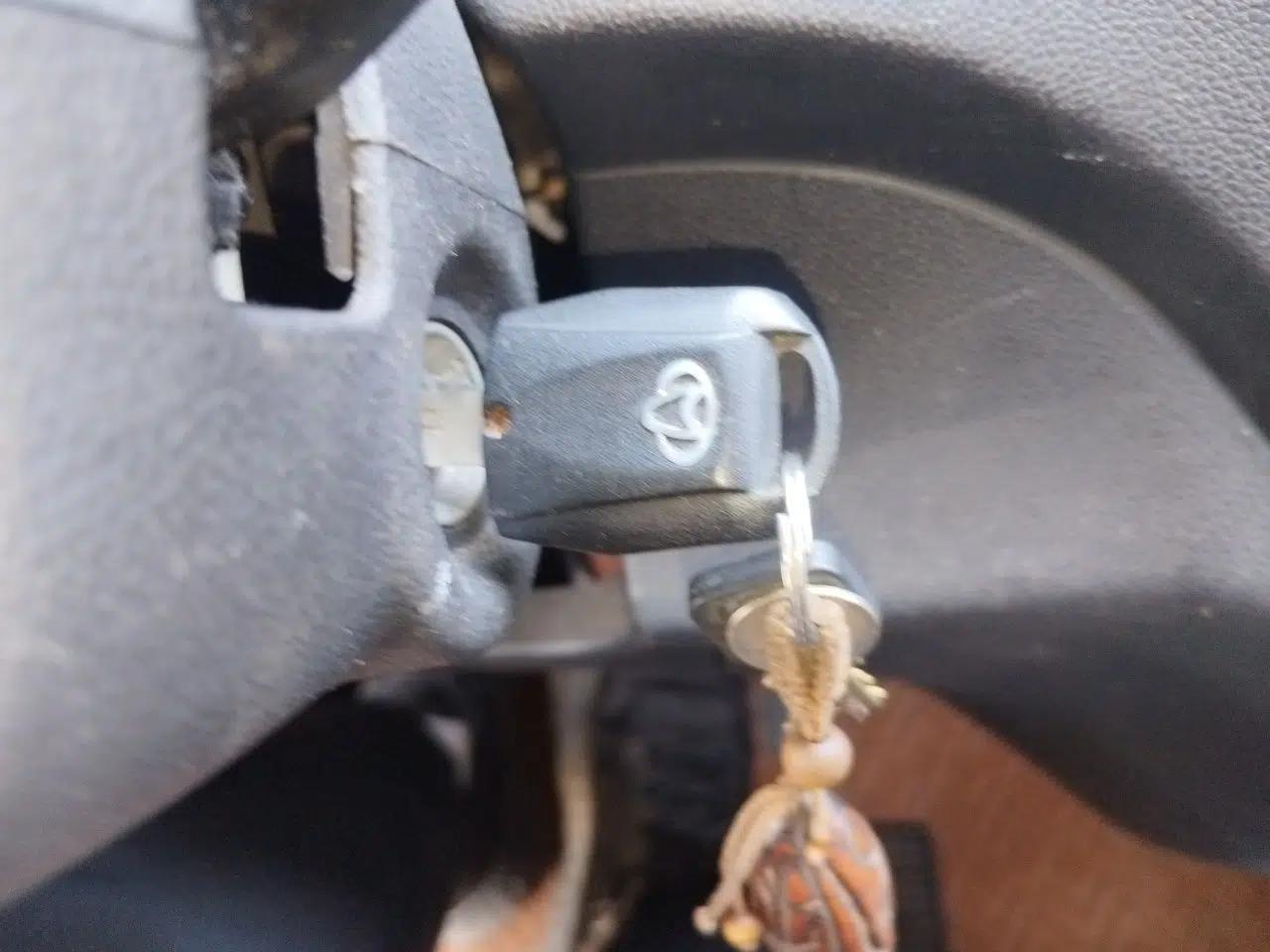 CHANGAN KAICHENG Ruixing M60 2023 1.6L CNG Comfort-Grade 6-Seater Passenger Vehicle — миниатюра 9