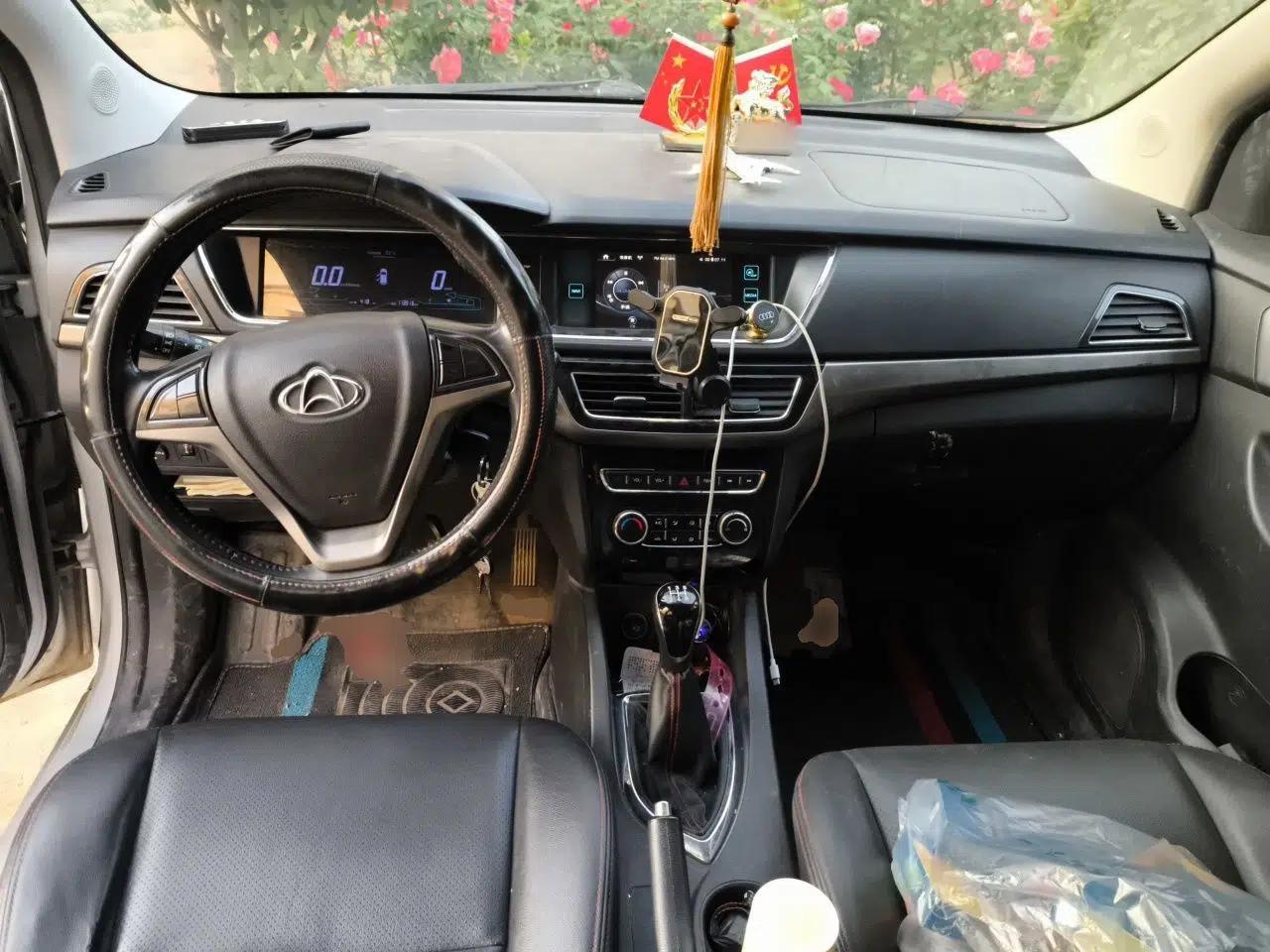 CHANGAN KAICHENG Oushang A600 2016 1.5L Manual Luxury 7-Seater — миниатюра 10