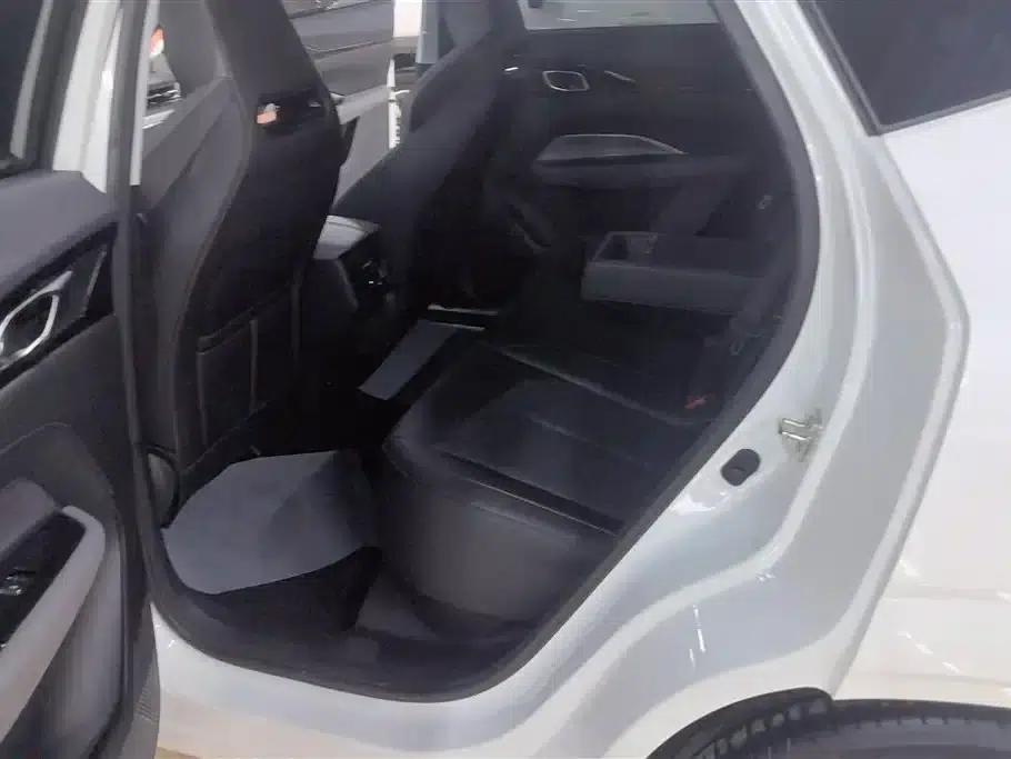 Changan Oushang Z6 2022 Blue Whale 1.5T DCT Smart Navigation Edition — миниатюра 11
