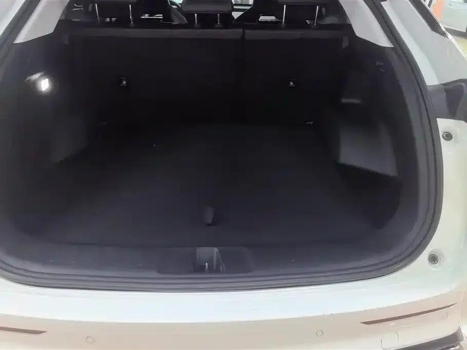 Changan Oushang Z6 2022 Blue Whale 1.5T DCT Smart Navigation Edition — миниатюра 4