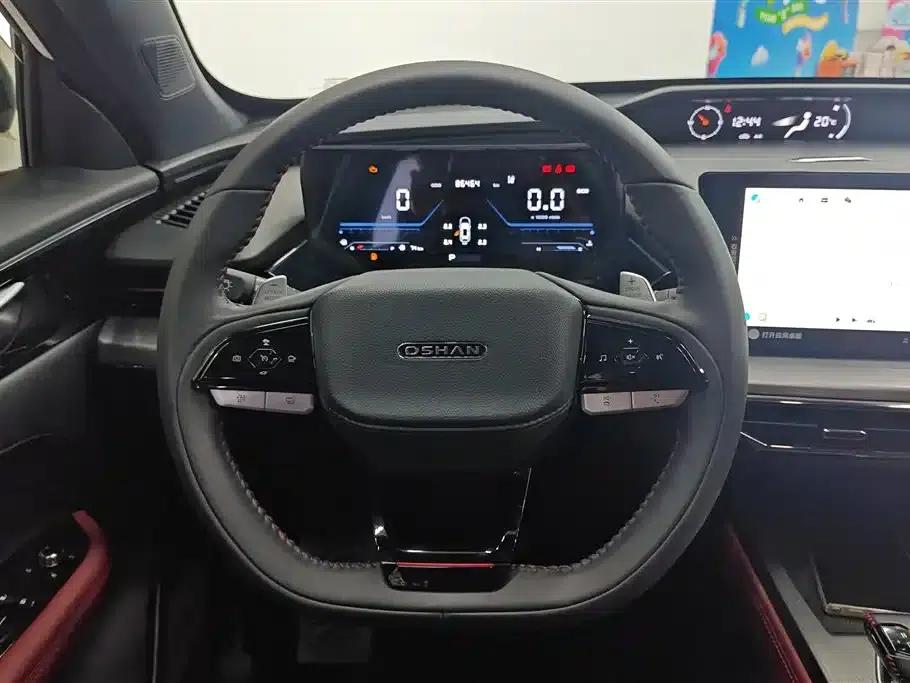 Changan Oushang Z6 2023 Blue Whale 1.5T DCT Smart Edition — миниатюра 15