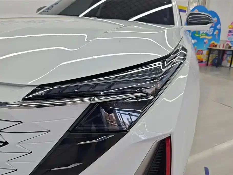 Changan Oushang Z6 2023 Blue Whale 1.5T DCT Smart Edition — миниатюра 5