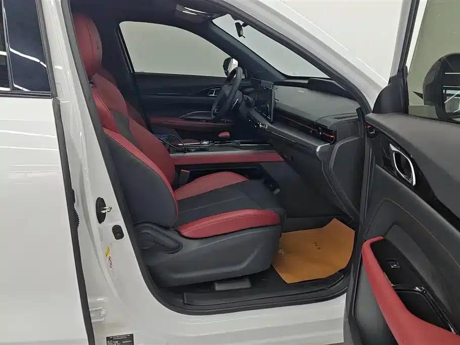 Changan Oushang Z6 2023 Blue Whale 1.5T DCT Smart Edition — миниатюра 8