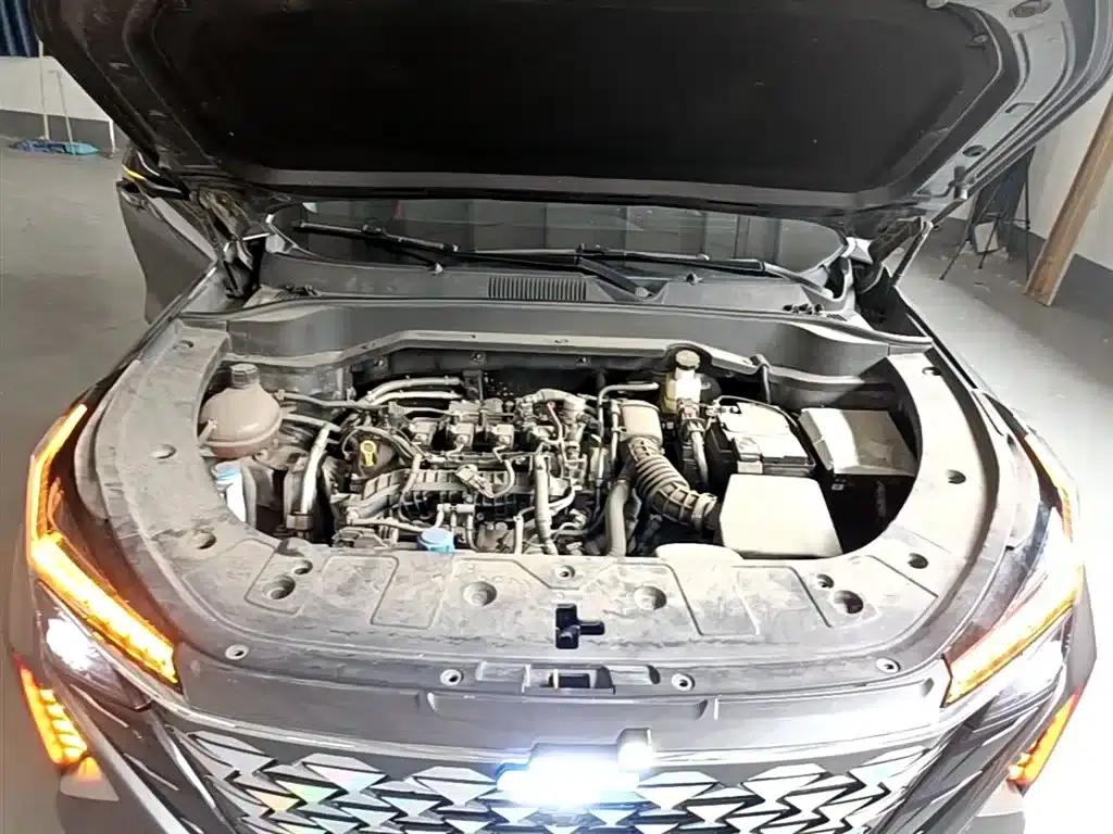 Changan Oushang Z6 2022 Blue Whale 1.5T DCT Smart Edition — миниатюра 20