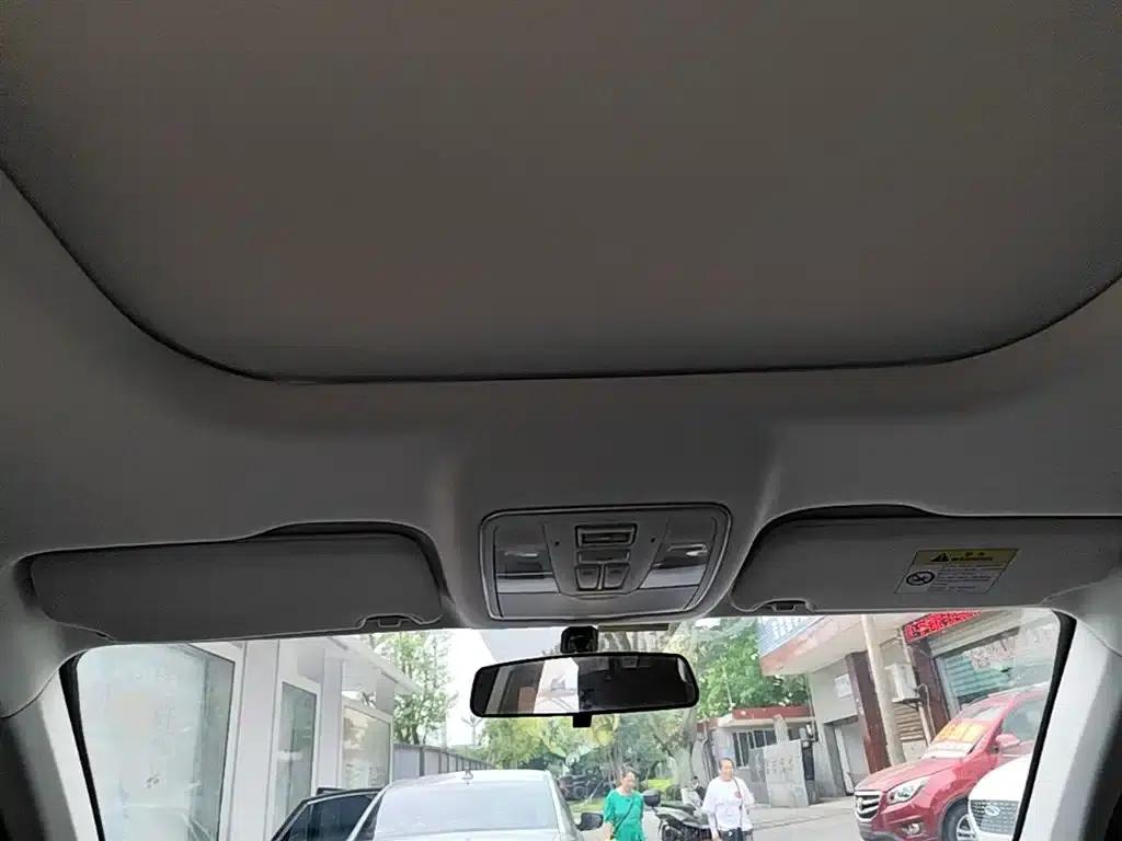 Changan Oushang X7 PLUS 2022 1.5T Blue Whale Edition Automatic Smart Supreme Model — миниатюра 18