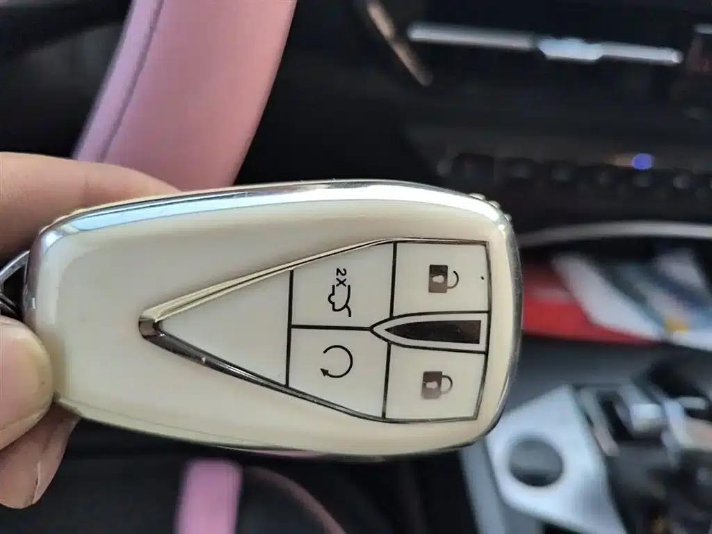 Changan Oushang X7 PLUS 2022 1.5T Blue Whale Edition Automatic Luxury Model — миниатюра 12