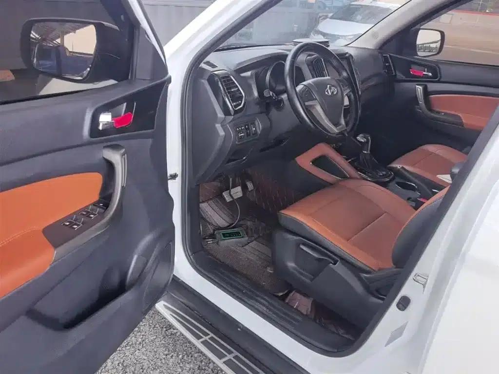 Changan Oushang CX70 2017 CX70T 1.5T Automatic Luxury Edition — миниатюра 16