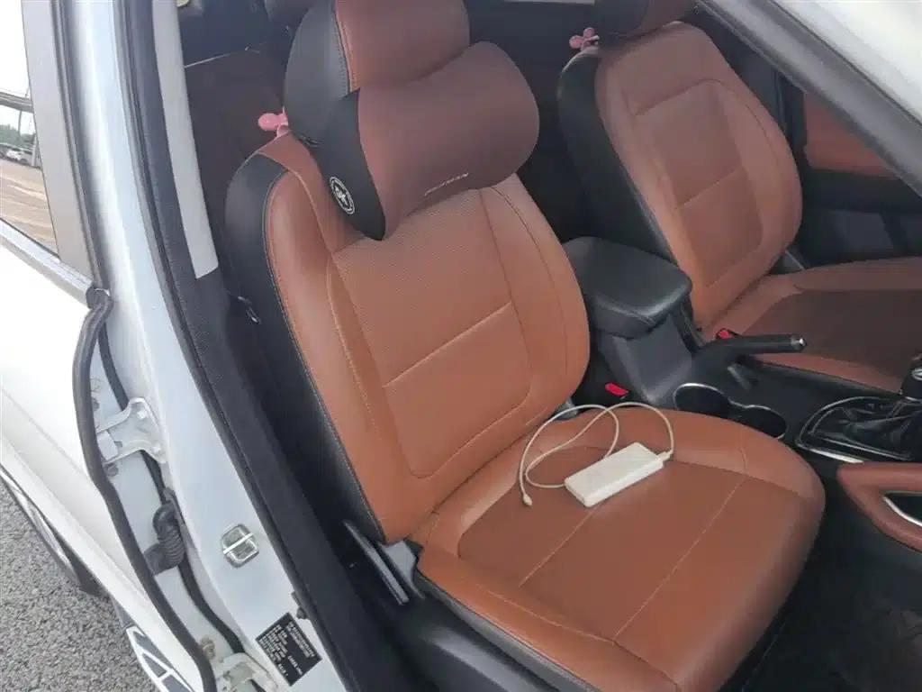 Changan Oushang CX70 2017 CX70T 1.5T Automatic Luxury Edition — миниатюра 25