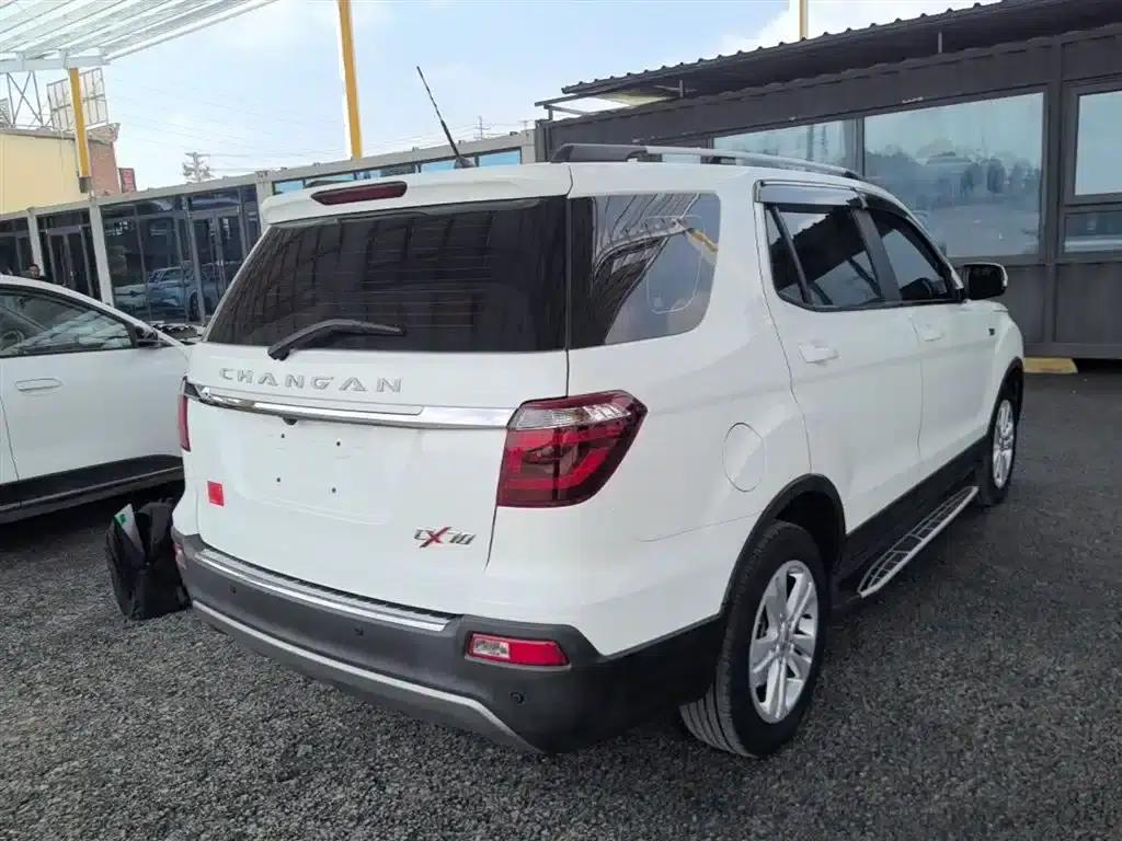 Changan Oushang CX70 2017 CX70T 1.5T Automatic Luxury Edition — миниатюра 7
