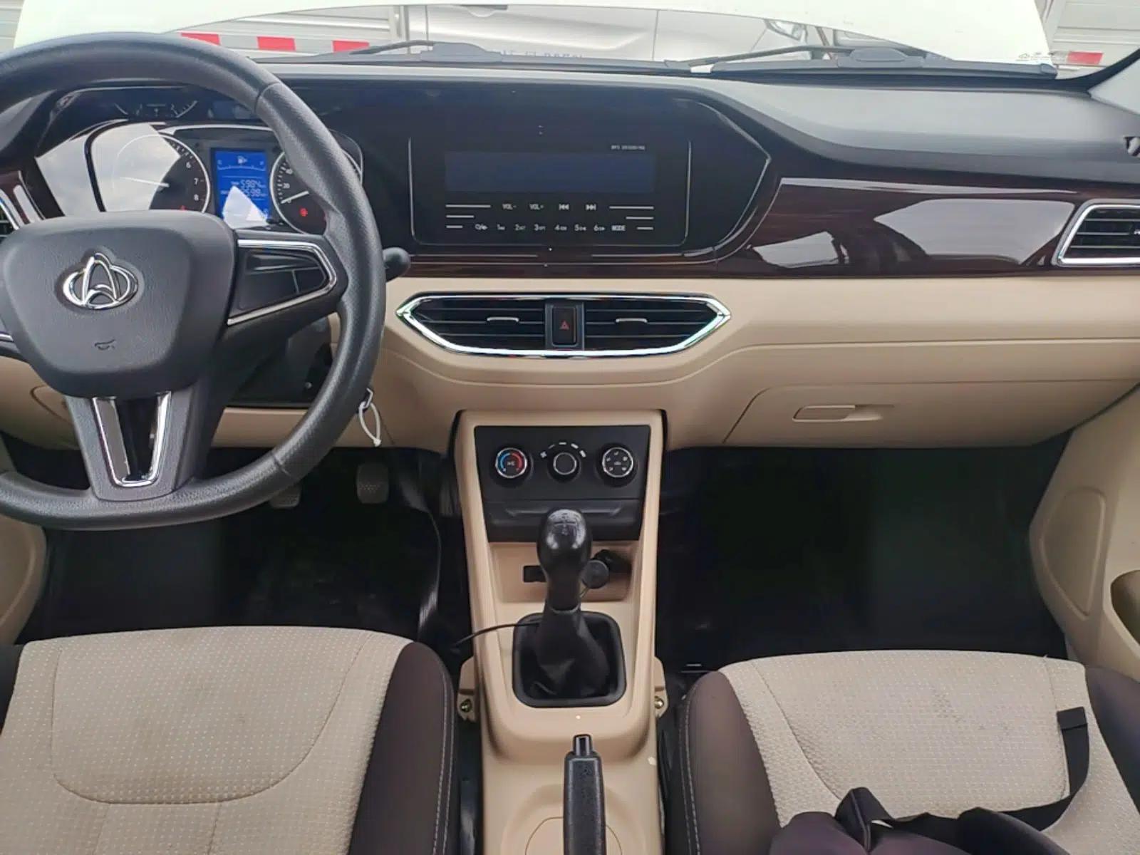 CHANGAN KUAYUE Xing V3 2022 1.5L Gasoline Comfort-Grade 5-Seater Minivan JL473QH — миниатюра 16