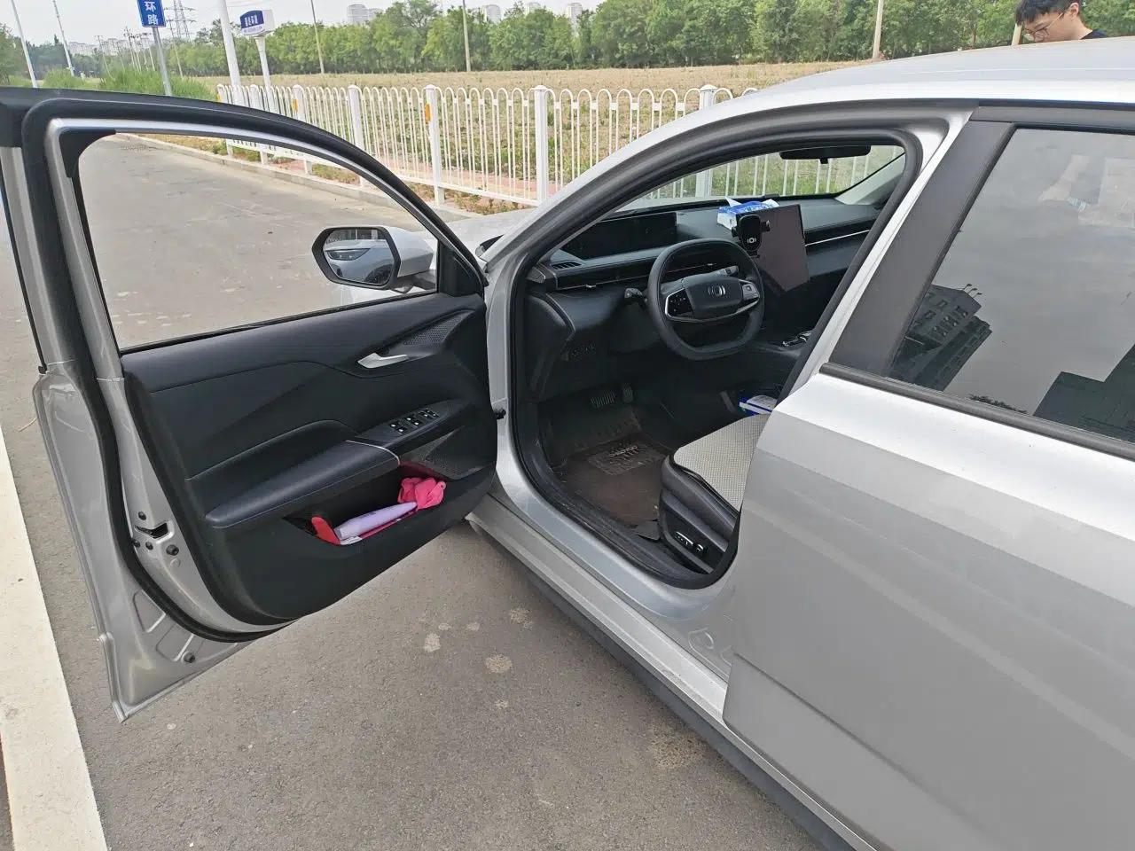 CHANGAN NEVO A05 2024 Truly Delicious Version 70 Leading Edition — миниатюра 13
