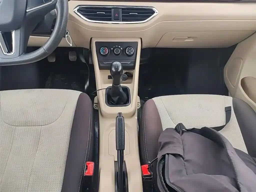 CrossStar V3 2022 1.5L Gasoline Comfort 5-Seater Van JL473QH — миниатюра 14