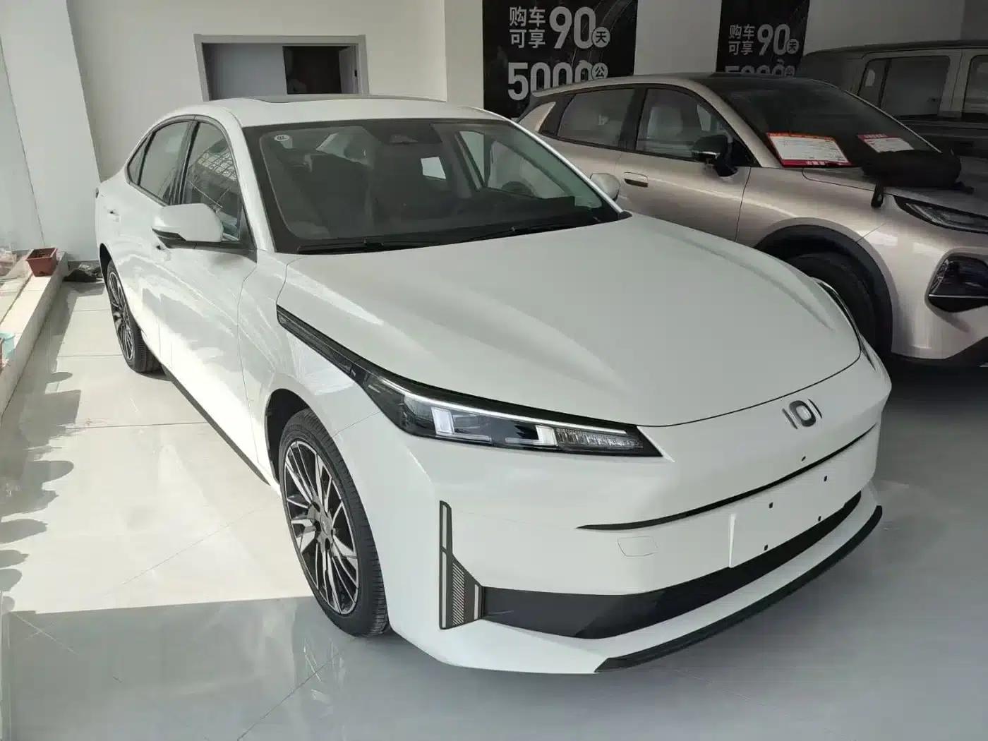 Changan Qiyuan A05 2025 Model - Truly Delicious Edition 145 Excellent Version — миниатюра 2