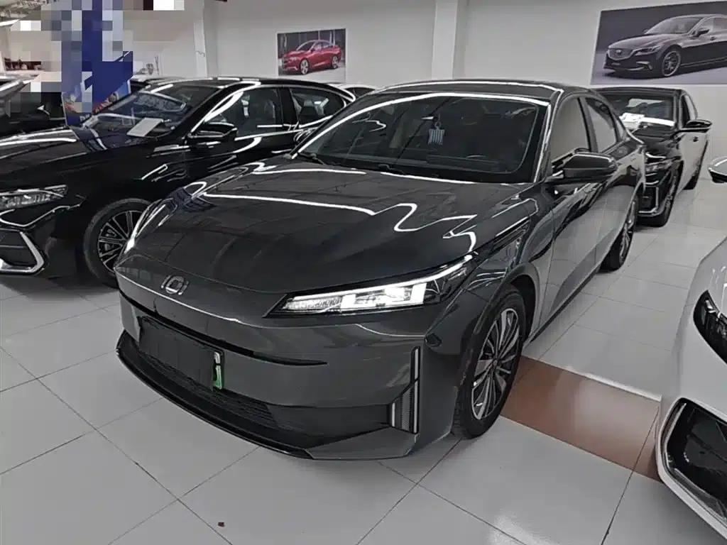 Changan Qiyuan A05 2024 70 Pro — миниатюра 1