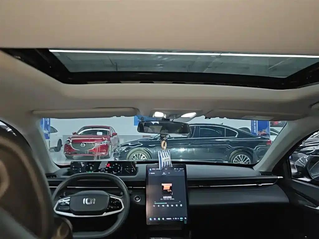Changan Qiyuan A05 2024 70 Pro — миниатюра 18