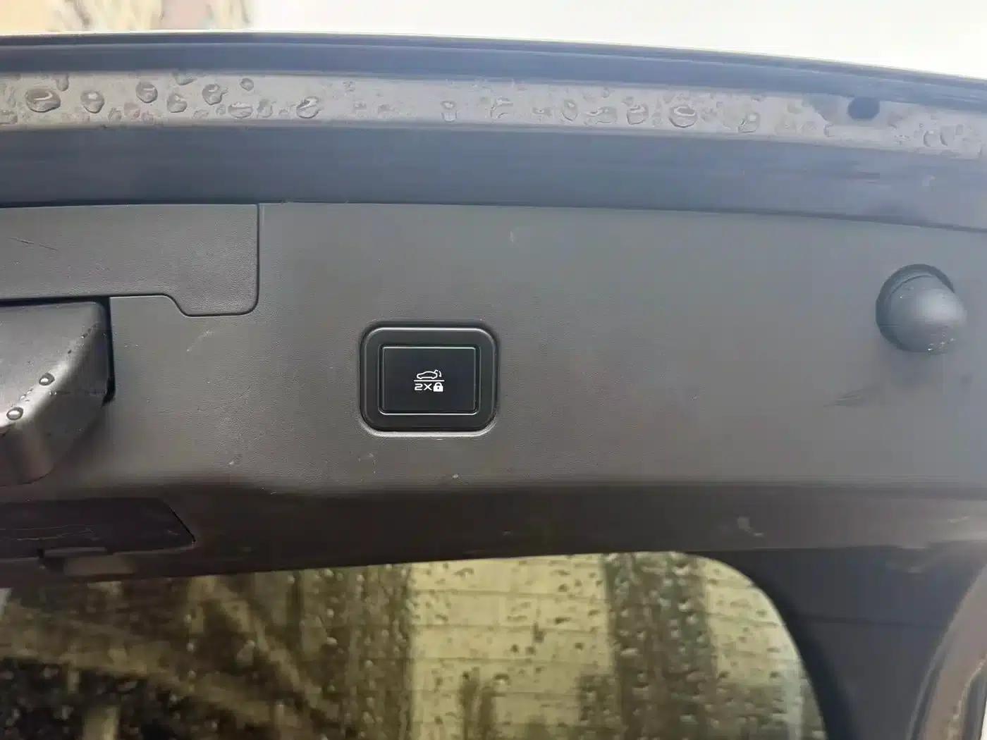 Changan Qiyuan A06 2023 Model 1.5L Automatic — миниатюра 9