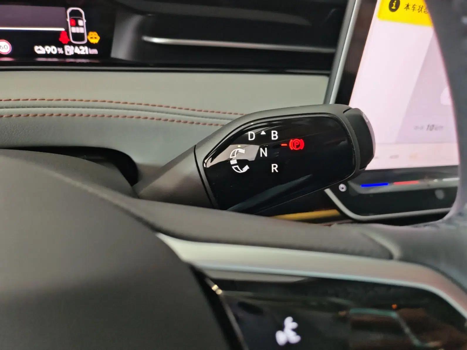 Volkswagen ID.7 VIZZION 2024 AIR model — миниатюра 17