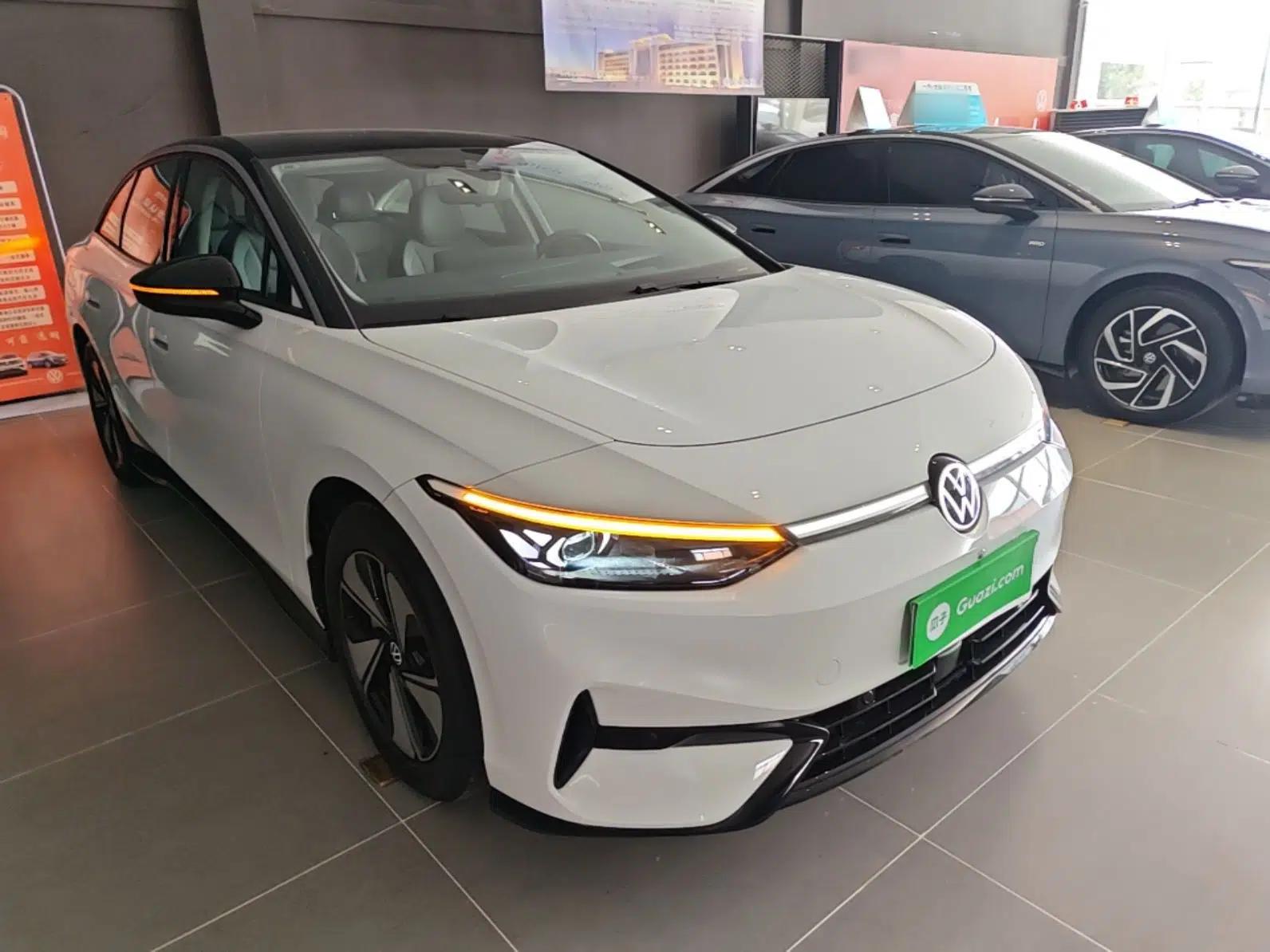 Volkswagen ID.7 VIZZION 2024 AIR model — миниатюра 3