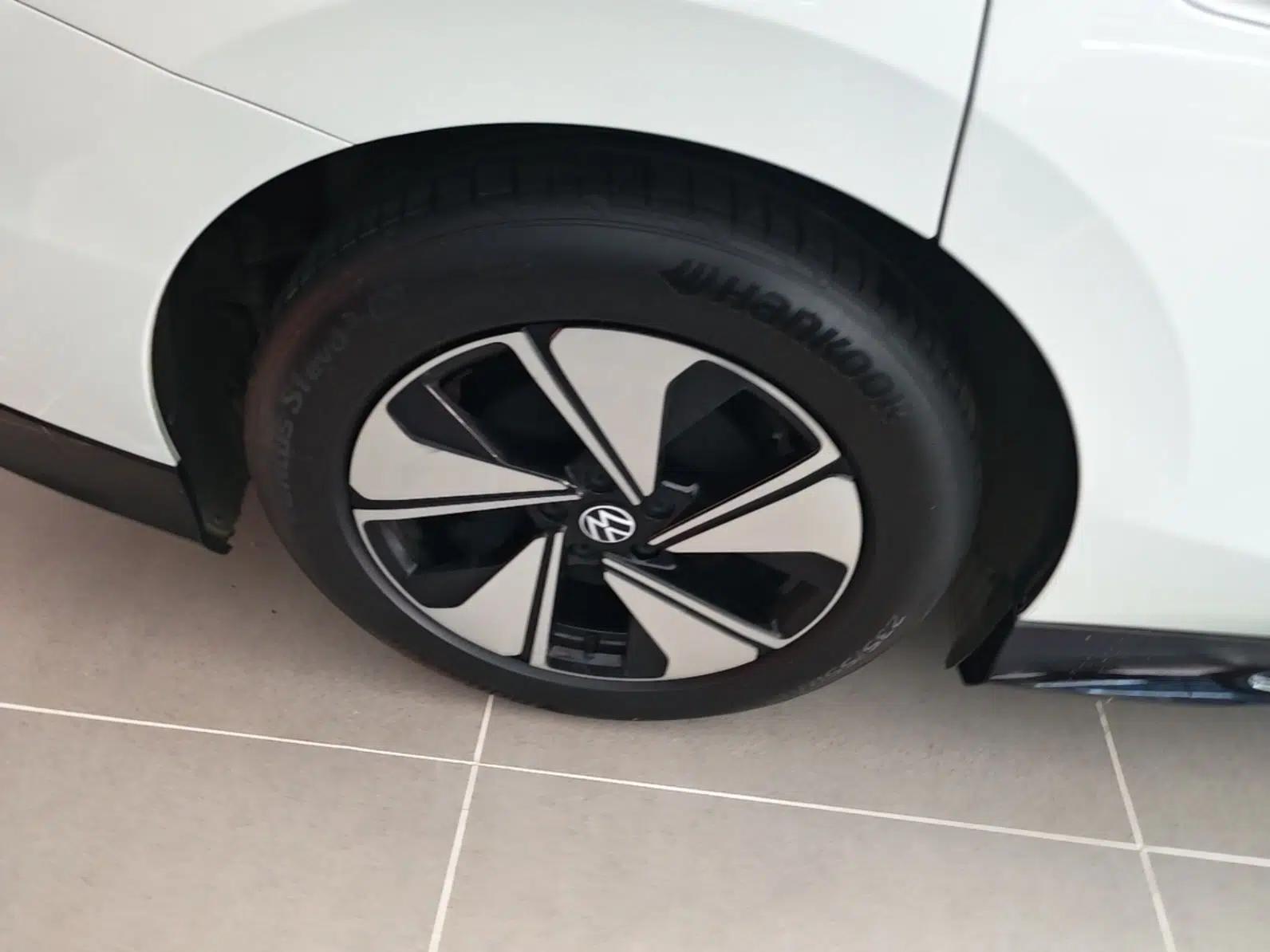 Volkswagen ID.7 VIZZION 2024 AIR model — миниатюра 10