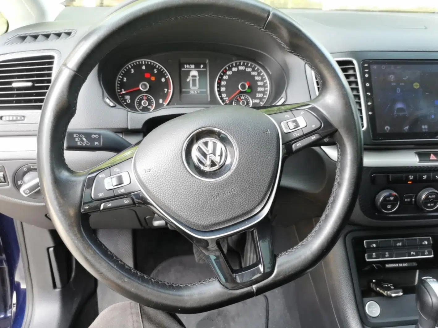 Volkswagen Sharan 2018 Revised Version 380TSI Comfort Edition 7-Seater — миниатюра 14