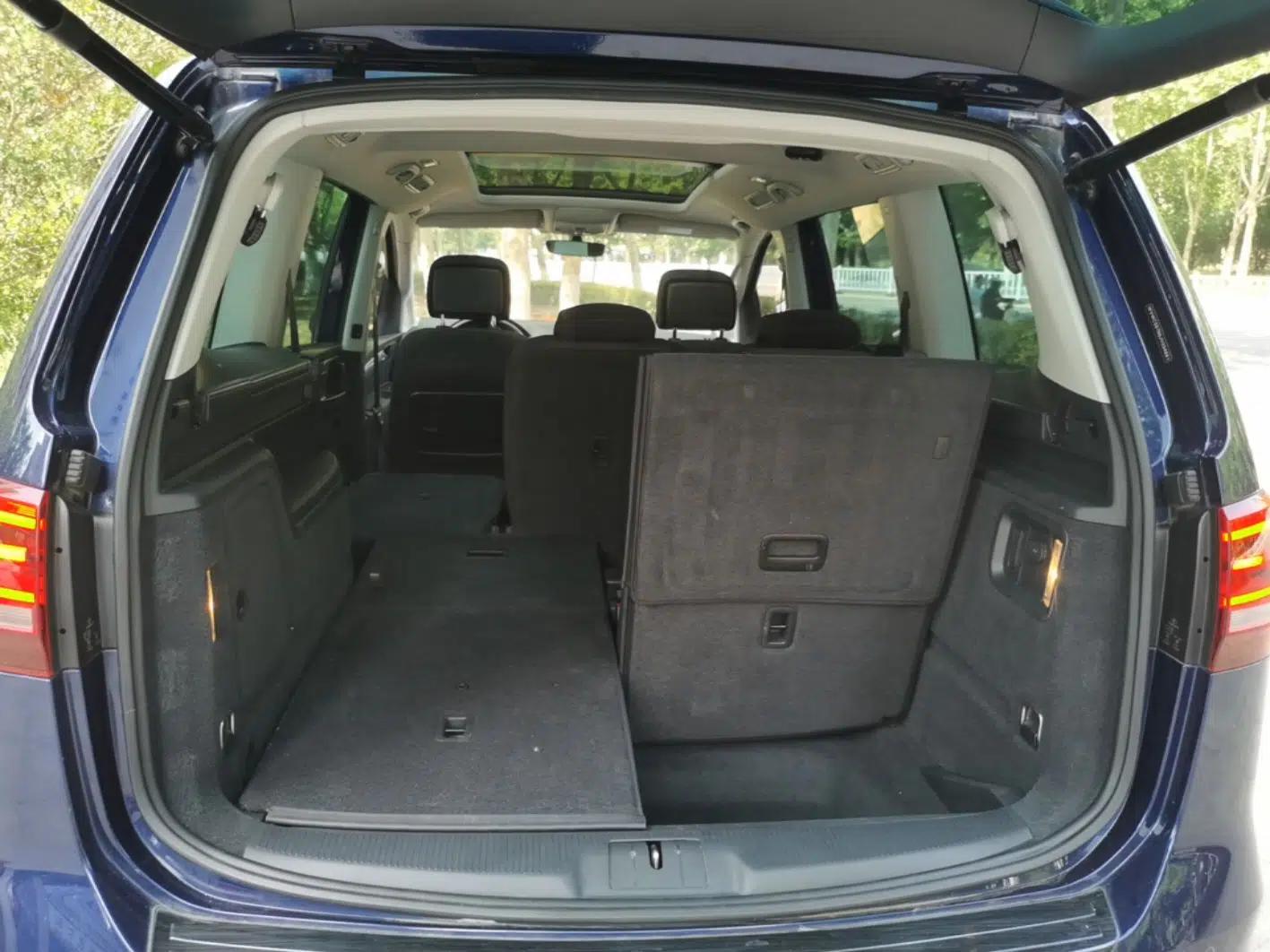 Volkswagen Sharan 2018 Revised Version 380TSI Comfort Edition 7-Seater — миниатюра 22