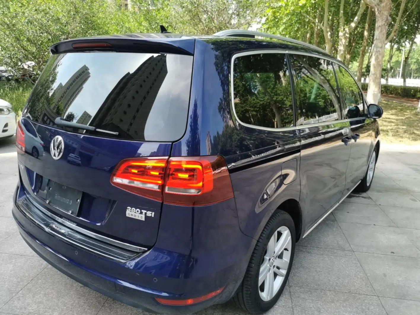 Volkswagen Sharan 2018 Revised Version 380TSI Comfort Edition 7-Seater — миниатюра 6