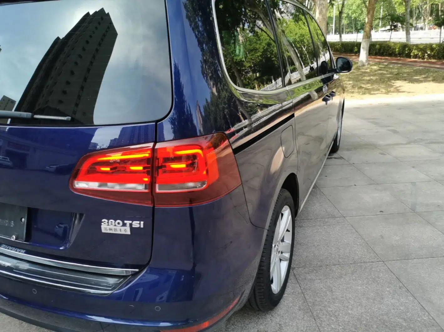 Volkswagen Sharan 2018 Revised Version 380TSI Comfort Edition 7-Seater — миниатюра 7