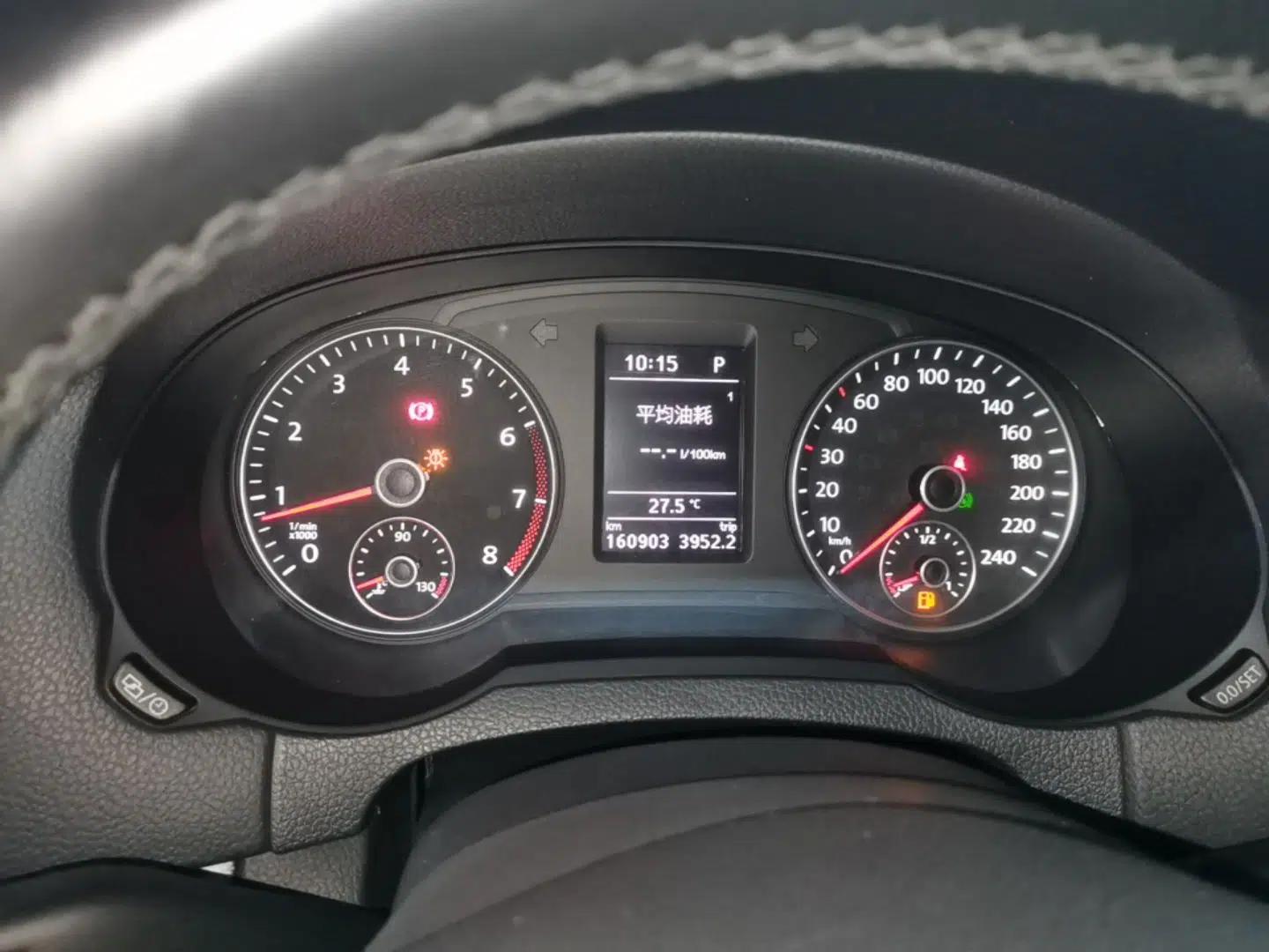 Volkswagen Sharan 2013 1.8TSI Standard Model — миниатюра 15