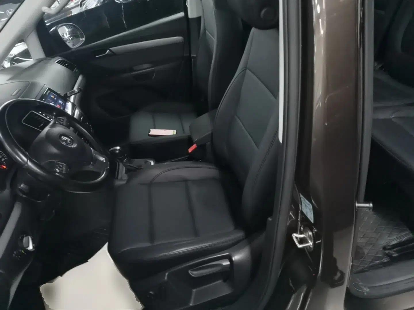 Volkswagen Sharan 2013 1.8TSI Standard Model — миниатюра 18