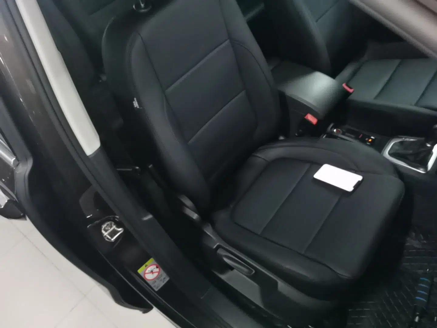 Volkswagen Sharan 2013 1.8TSI Standard Model — миниатюра 23