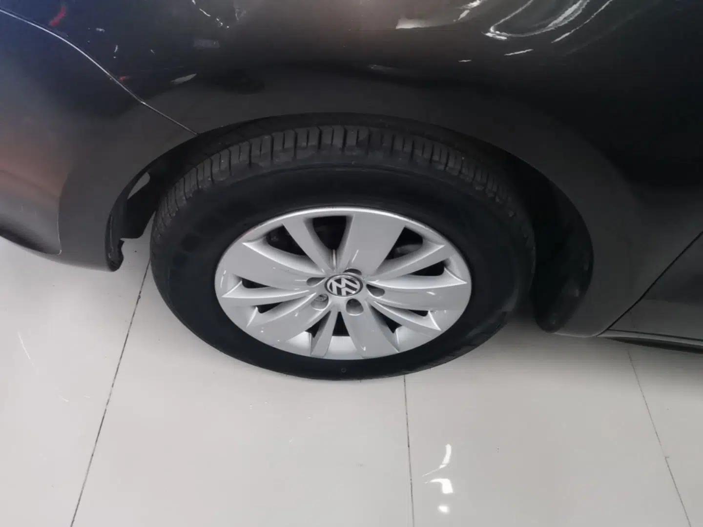 Volkswagen Sharan 2013 1.8TSI Standard Model — миниатюра 8
