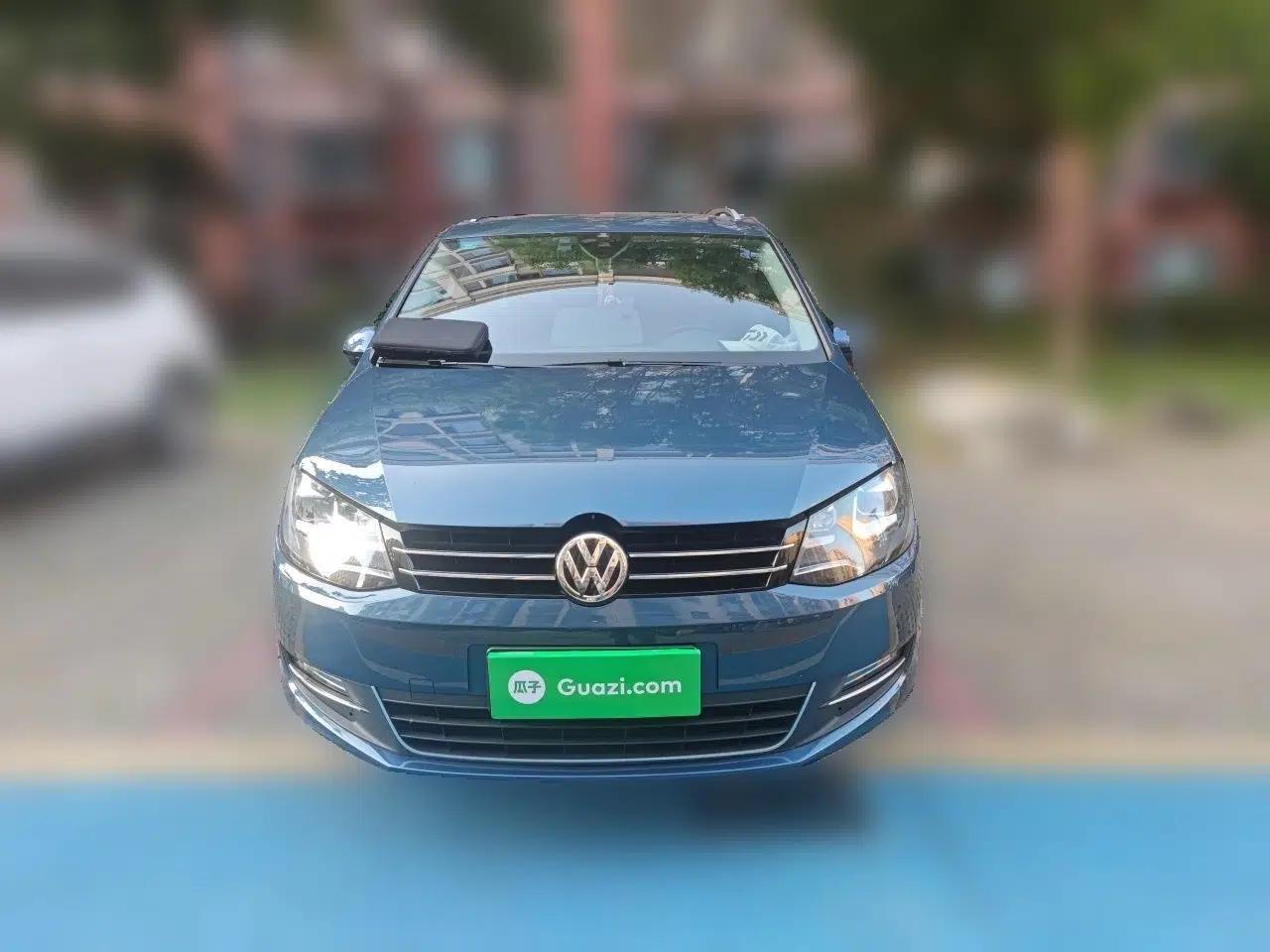 Volkswagen Sharan 2016 380TSI Luxury 7-Seater — миниатюра 2