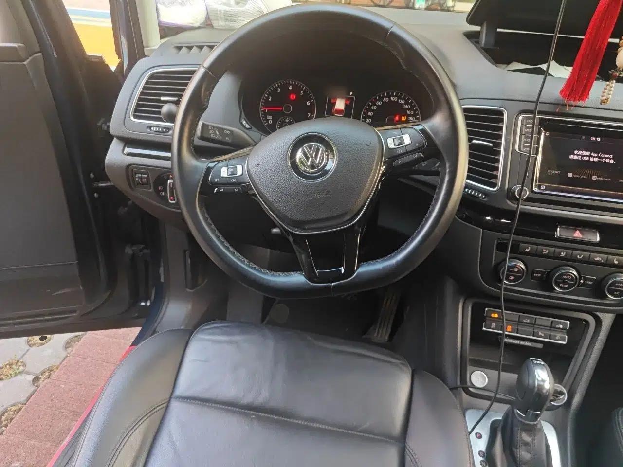 Volkswagen Sharan 2016 380TSI Luxury 7-Seater — миниатюра 11