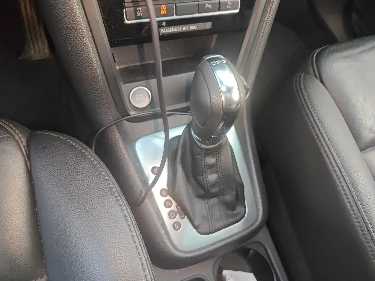 Volkswagen Sharan 2016 380TSI Luxury 7-Seater — миниатюра 15