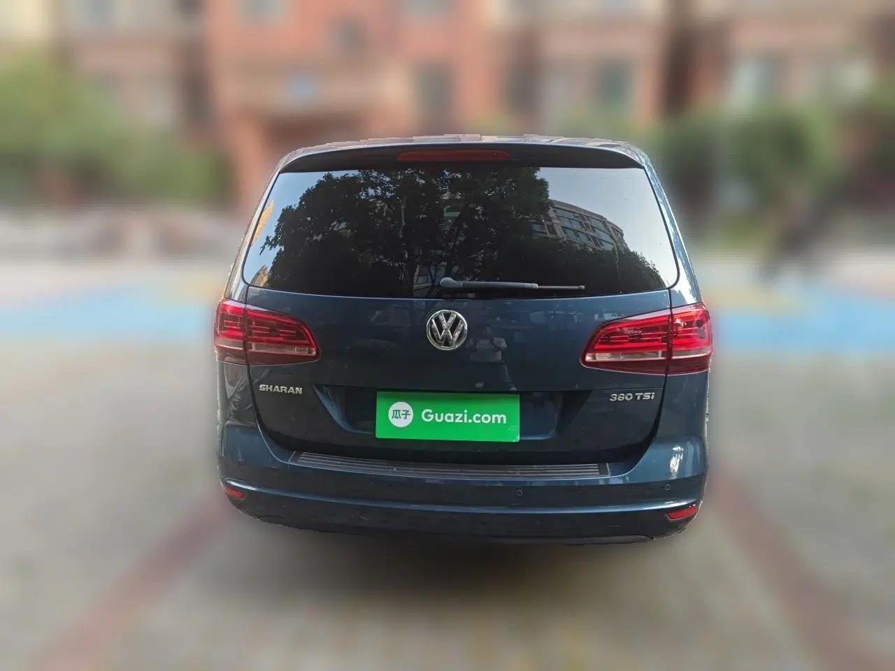 Volkswagen Sharan 2016 380TSI Luxury 7-Seater — миниатюра 5