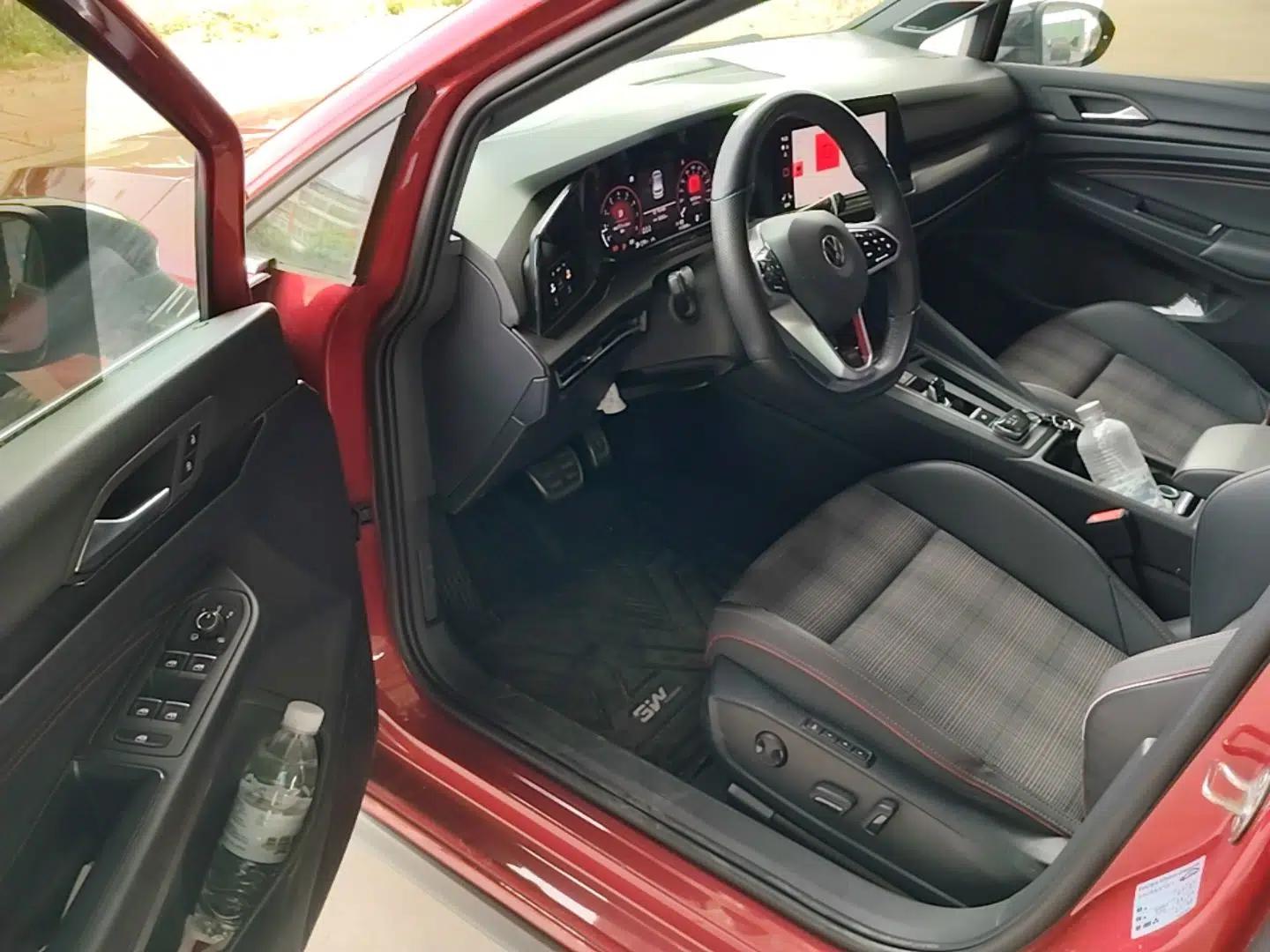 Volkswagen Golf GTI 2021 380TSI DSG GTI — миниатюра 19