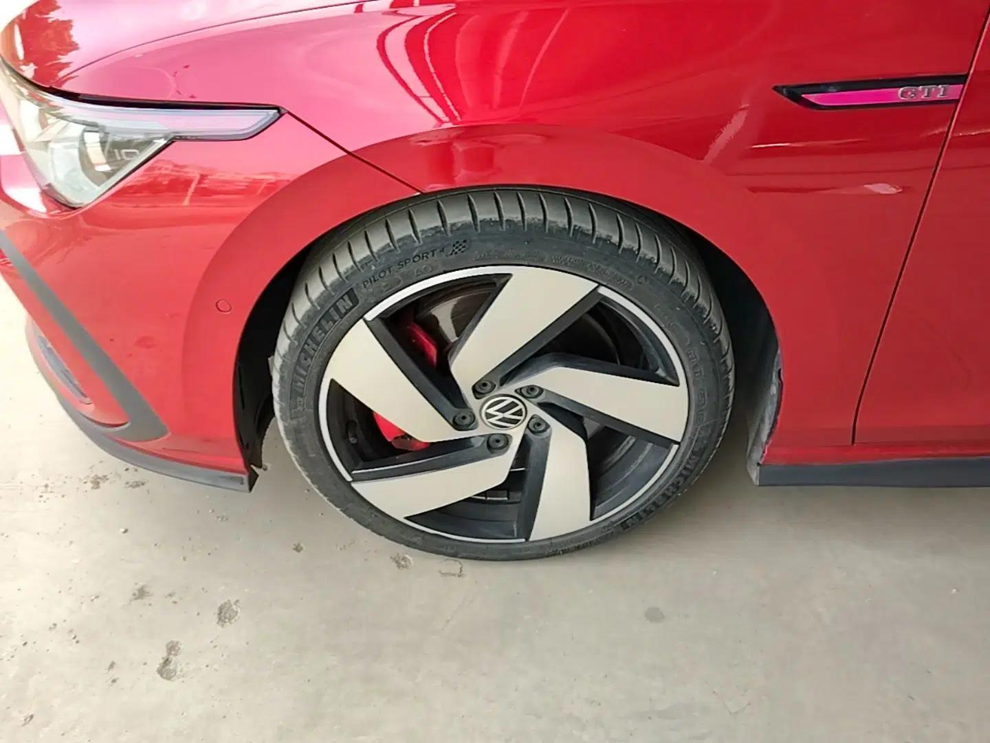 Volkswagen Golf GTI 2021 380TSI DSG GTI — миниатюра 8