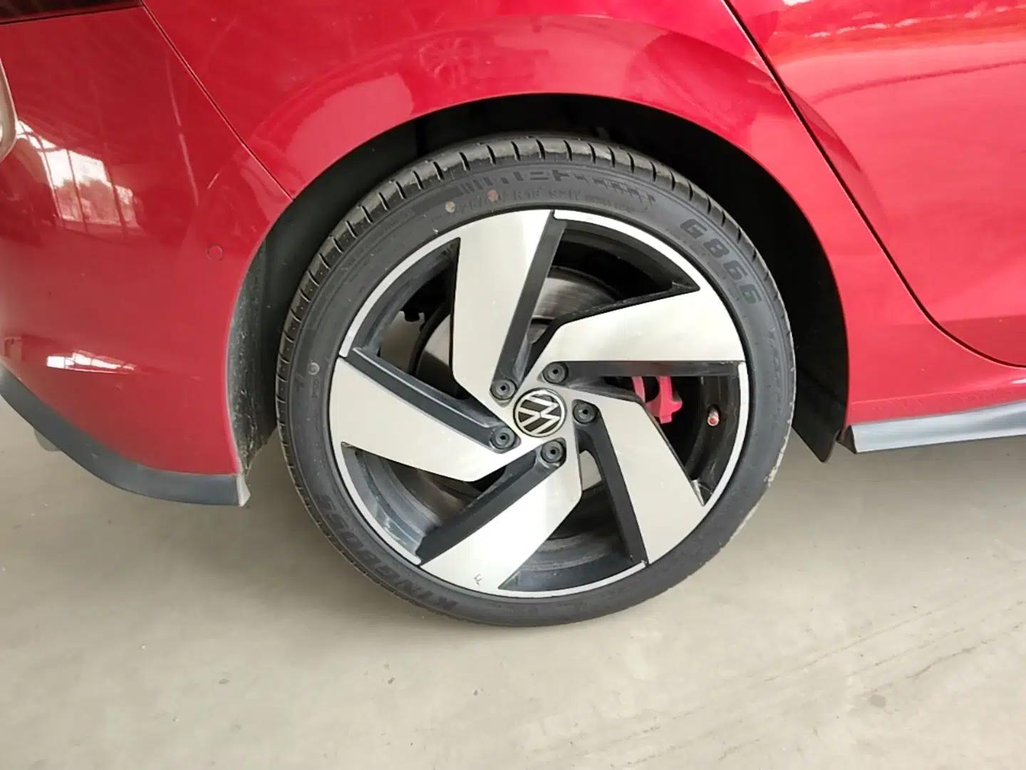 Volkswagen Golf GTI 2021 380TSI DSG GTI — миниатюра 10