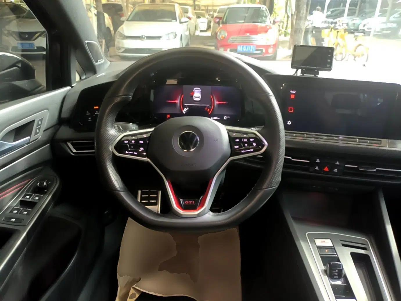 Volkswagen Golf GTI 2021 380TSI DSG GTI — миниатюра 14