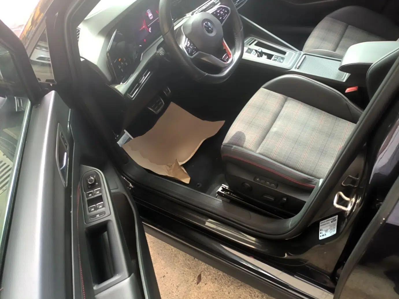 Volkswagen Golf GTI 2021 380TSI DSG GTI — миниатюра 19