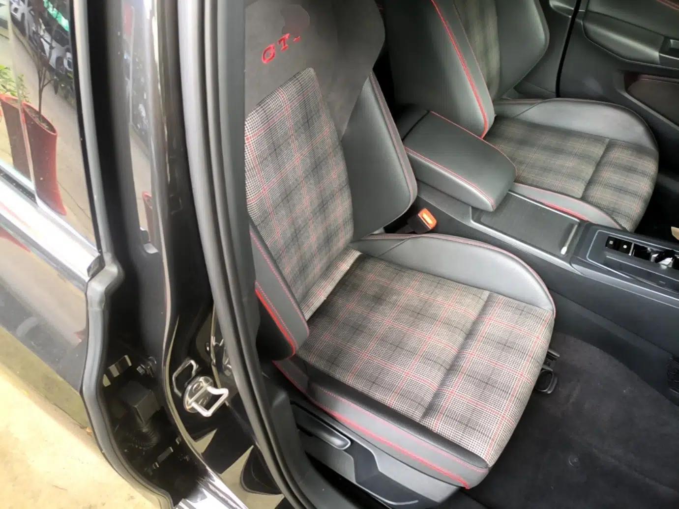 Volkswagen Golf GTI 2021 380TSI DSG GTI — миниатюра 23