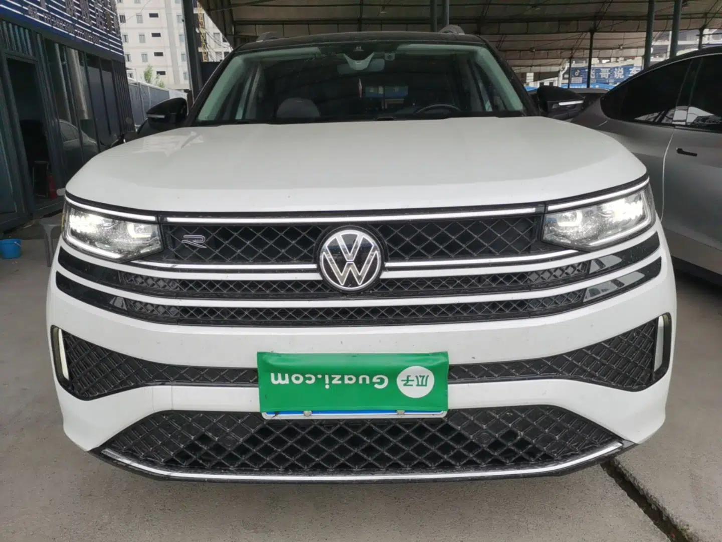 Volkswagen Tavendor 2024 380TSI All-Wheel Drive R-Line Cruise Edition — миниатюра 2