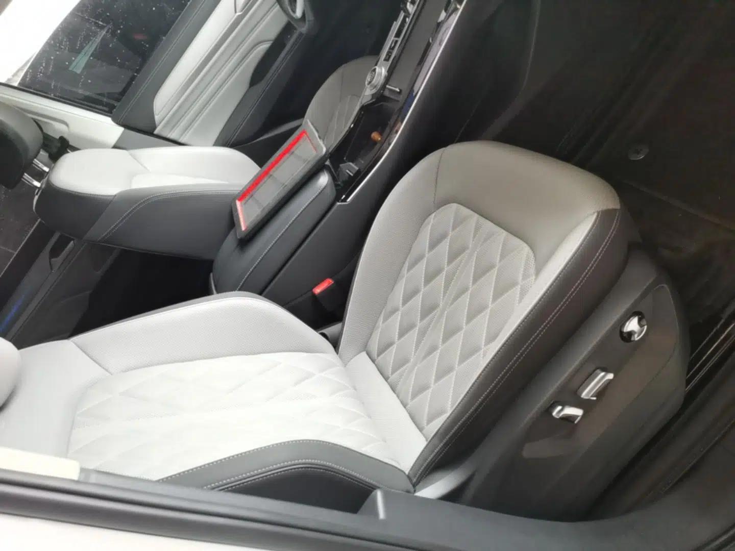 Volkswagen Tavendor 2024 380TSI All-Wheel Drive R-Line Cruise Edition — миниатюра 23