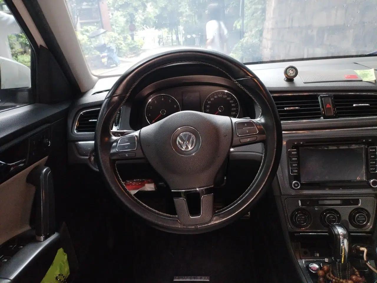Volkswagen Cross Lavida 2014 1.4TSI DSG — миниатюра 11